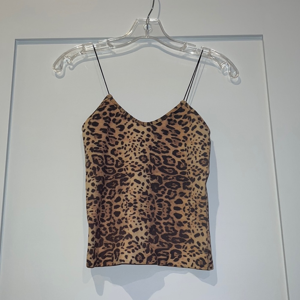 Nikibiki tank top